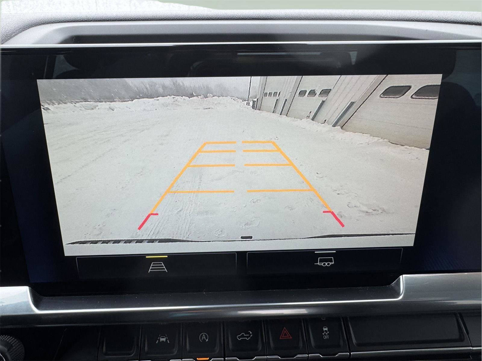 Used 2023 Chevrolet Silverado 1500 LT image 25