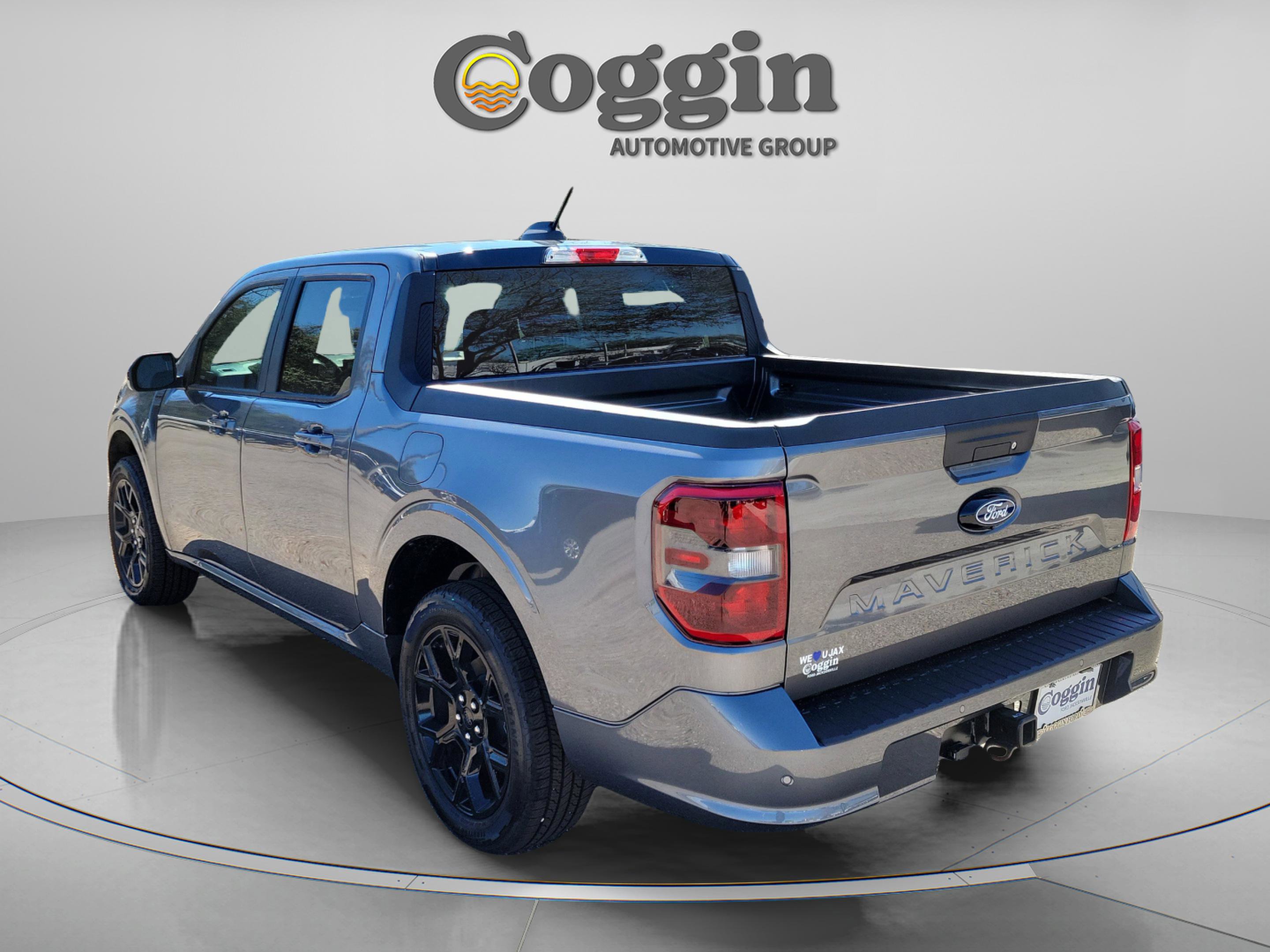 New 2026 Ford Maverick Lobo image 3