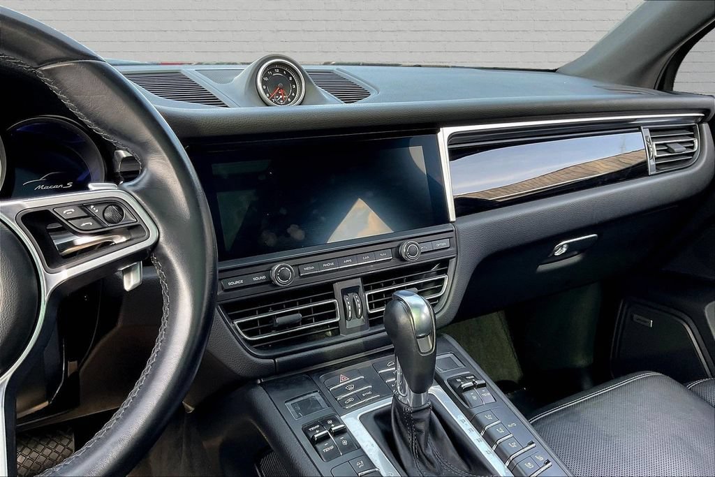 Used 2021 Porsche Macan S w/ Premium Package Plus AWD/4WD image 9
