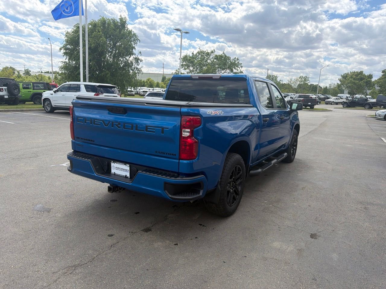 Used 2024 Chevrolet Silverado 1500 Custom AWD/4WD image 3