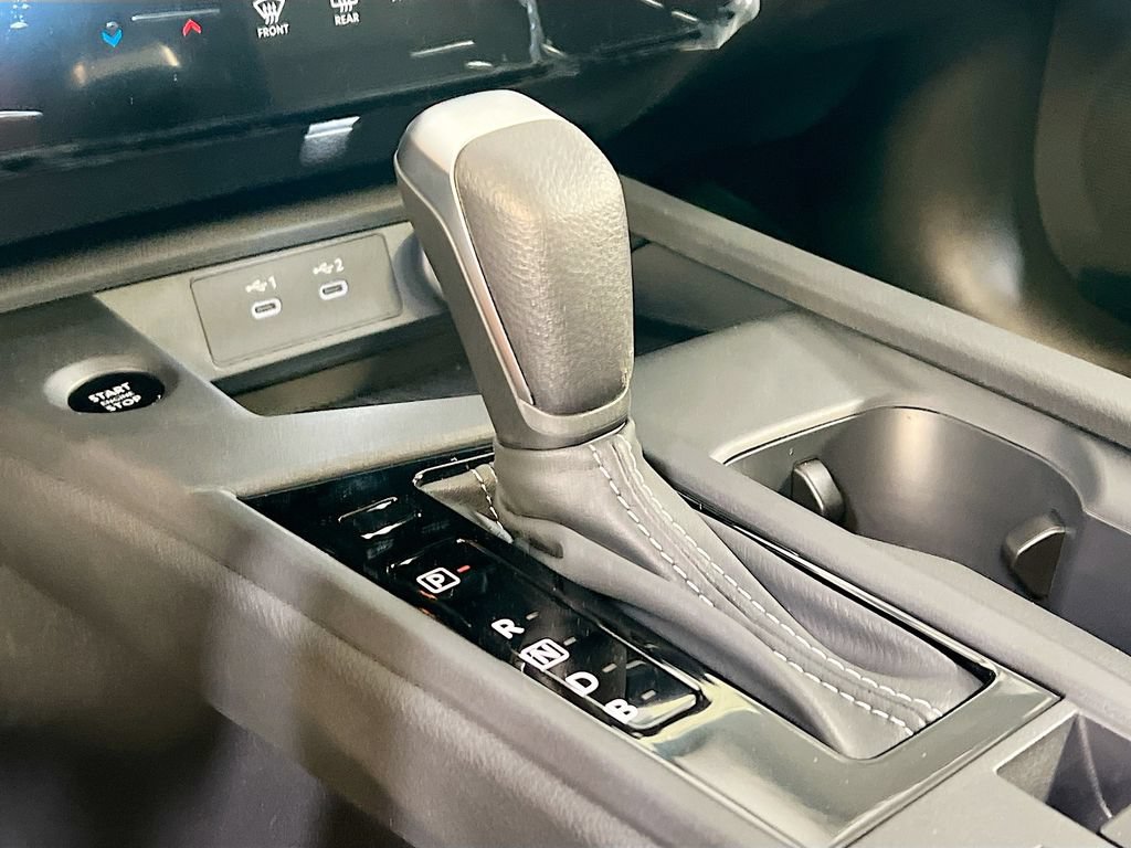 New 2026 Nissan Sentra SV w/ Floor Mat Package FWD image 16