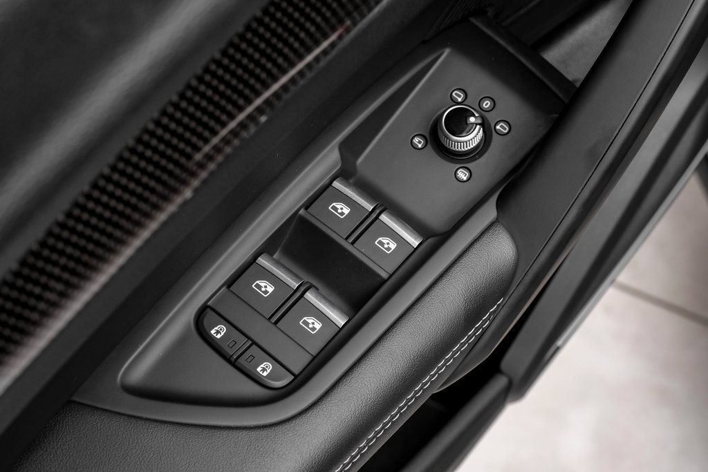 Used 2022 Audi SQ5 Prestige AWD/4WD image 41