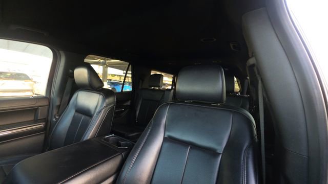Used 2021 Ford Expedition Max XLT image 14