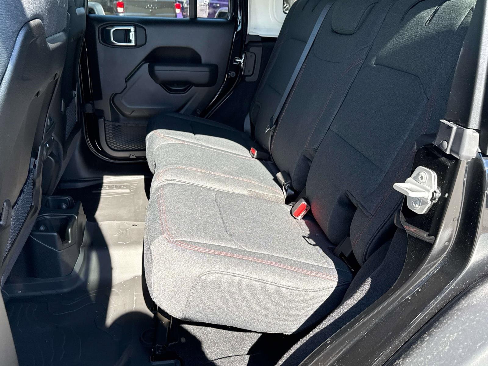 New 2026 Jeep Wrangler Unlimited Rubicon image 25