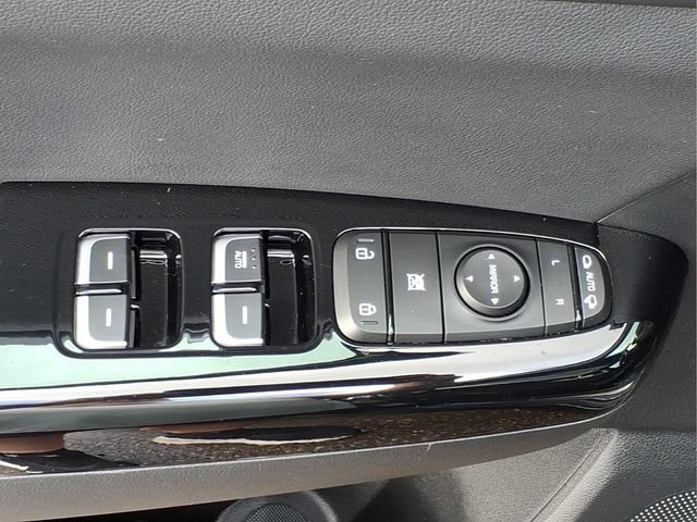 Used 2022 Kia Sportage Nightfall Edition w/ Nighfall AWD Premium Package image 20