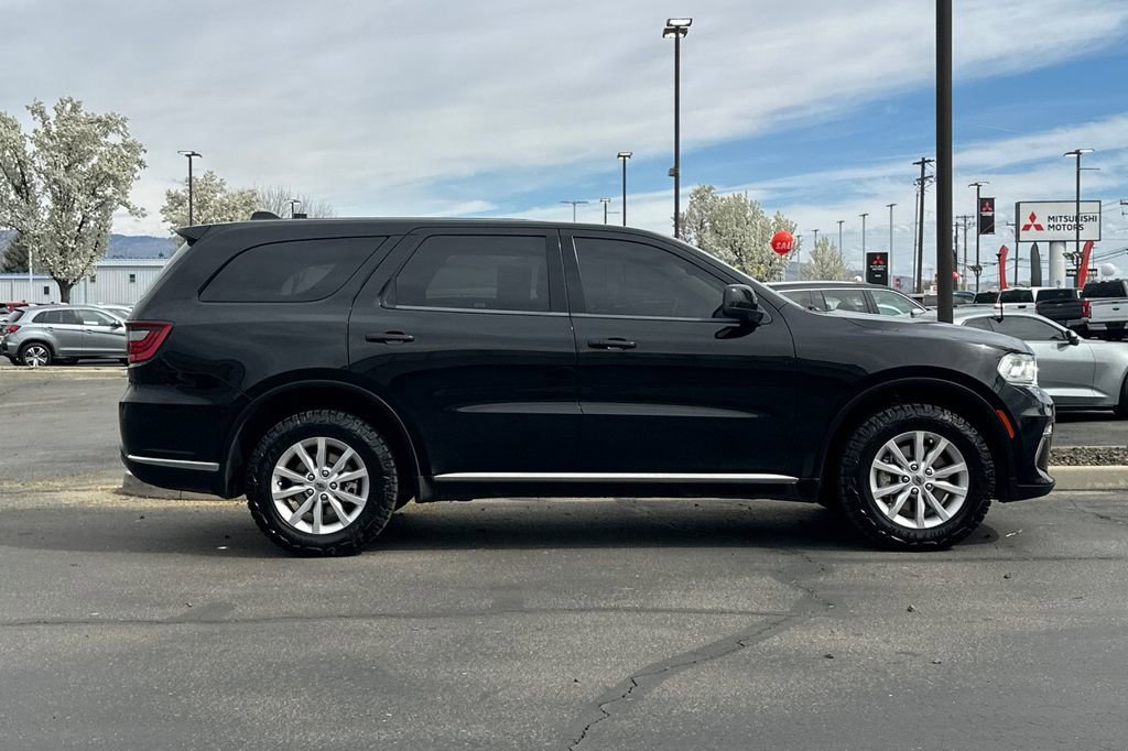 Used 2021 Dodge Durango SXT AWD/4WD image 3