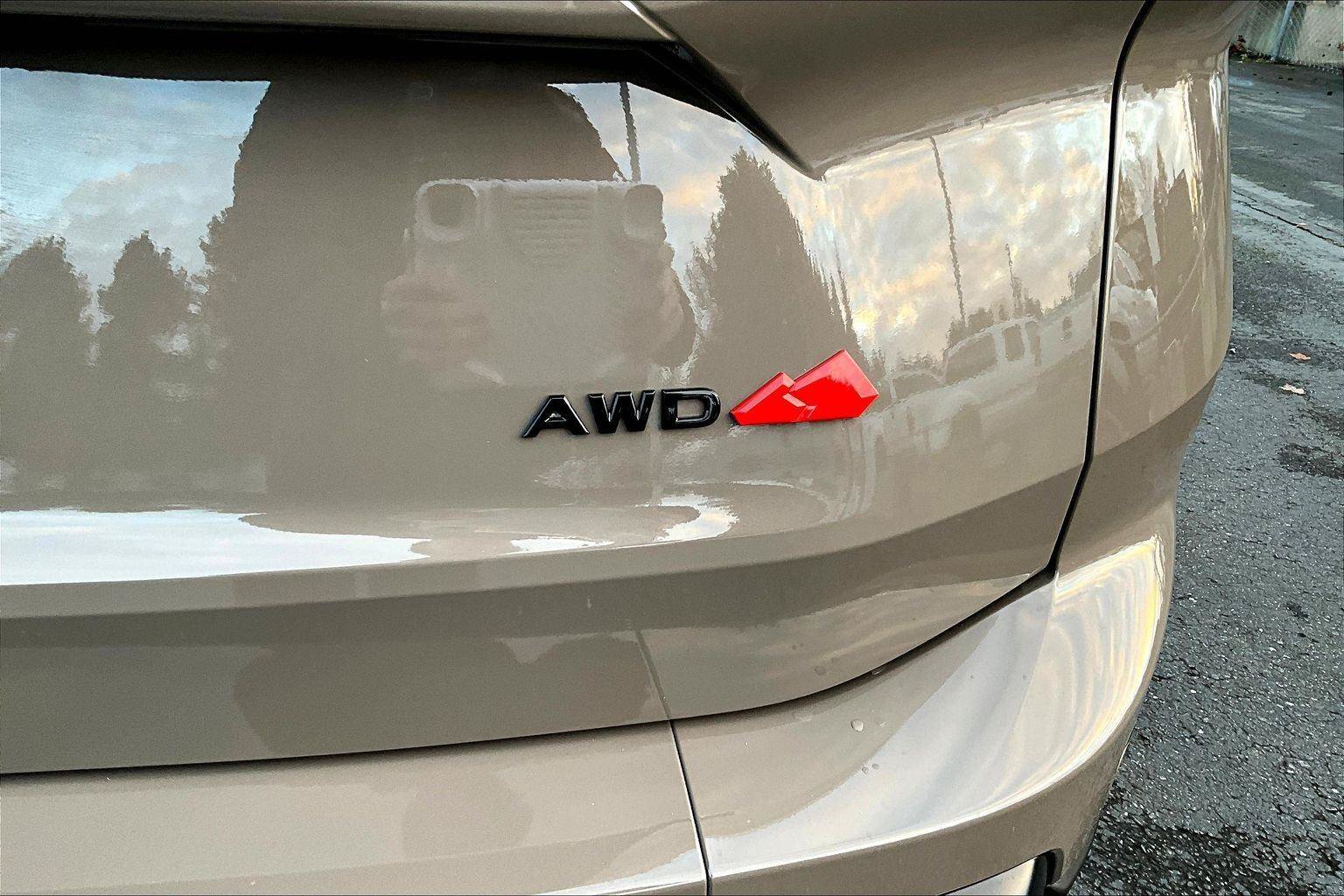 New 2026 Nissan Rogue SV AWD/4WD image 9