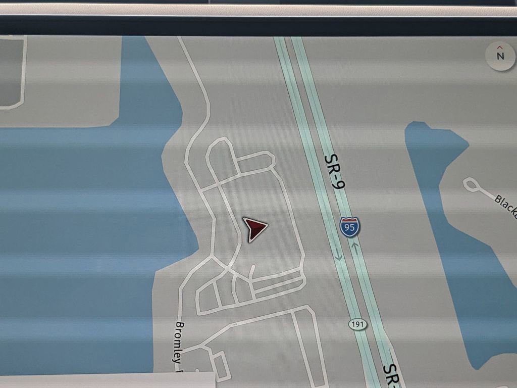 New 2025 Land Rover Defender 130 S image 28