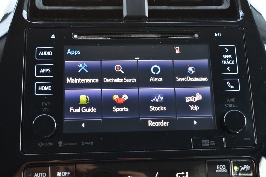 Used 2016 Toyota Prius Three Touring FWD image 39