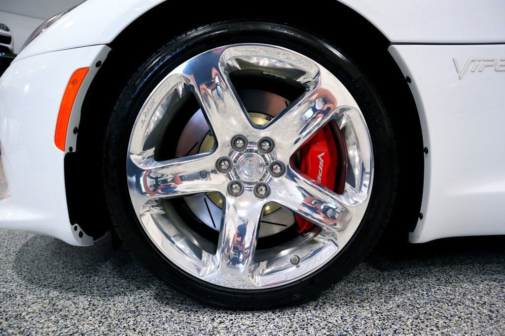 Used 2015 Dodge Viper w/ Quick Order Package 22J GT image 37