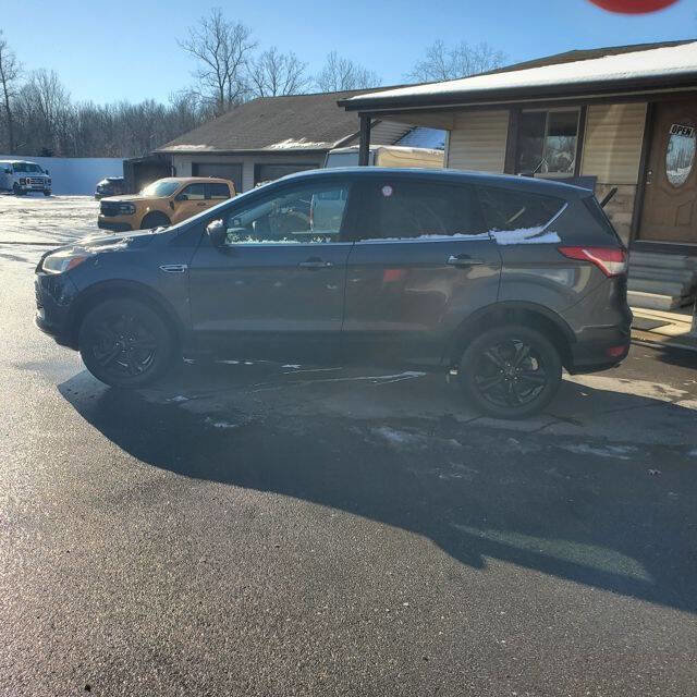 Used 2015 Ford Escape SE image 3