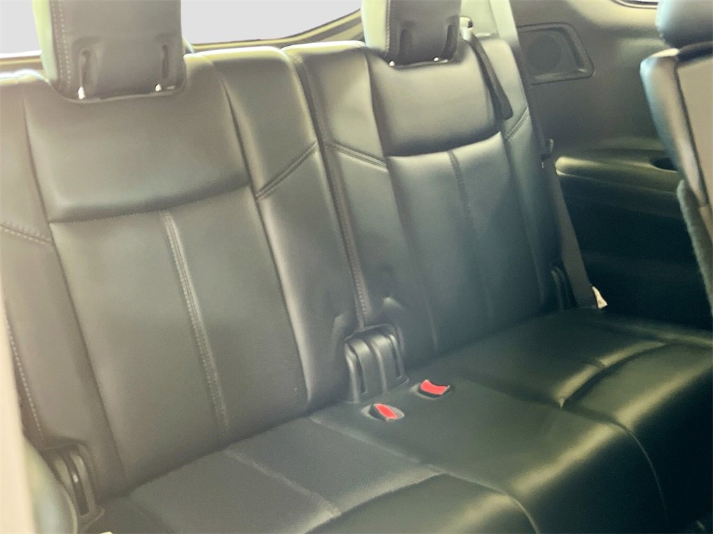 Used 2019 Nissan Pathfinder Platinum w/ Cargo Package image 28