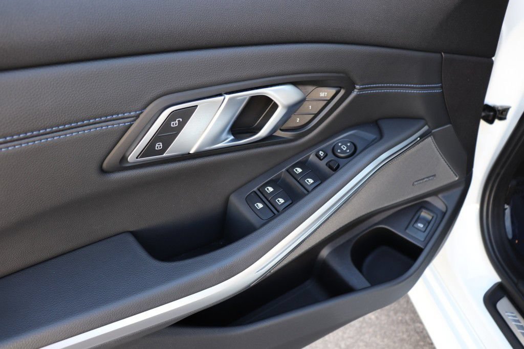 Used 2021 BMW M340i xDrive AWD/4WD image 36