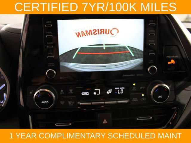 Used 2022 Toyota Highlander XLE AWD/4WD image 27
