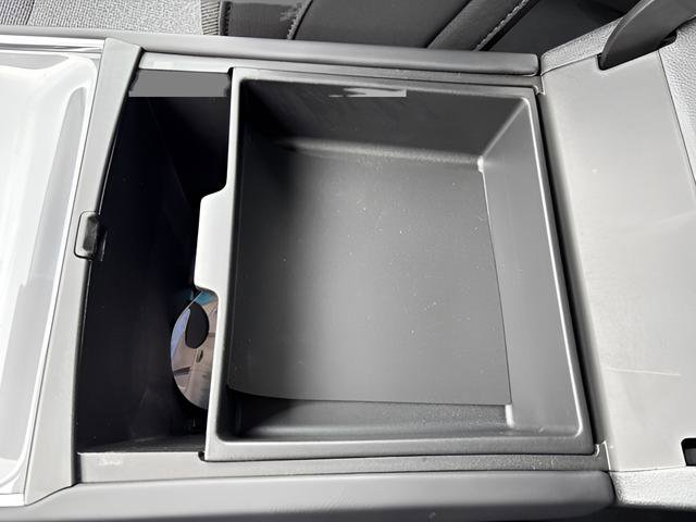 New 2025 GMC Acadia Elevation image 21