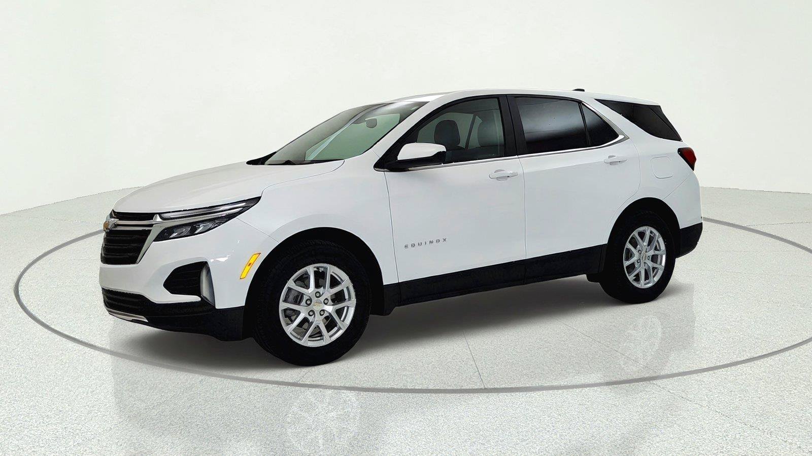 Used 2022 Chevrolet Equinox LT FWD image 3