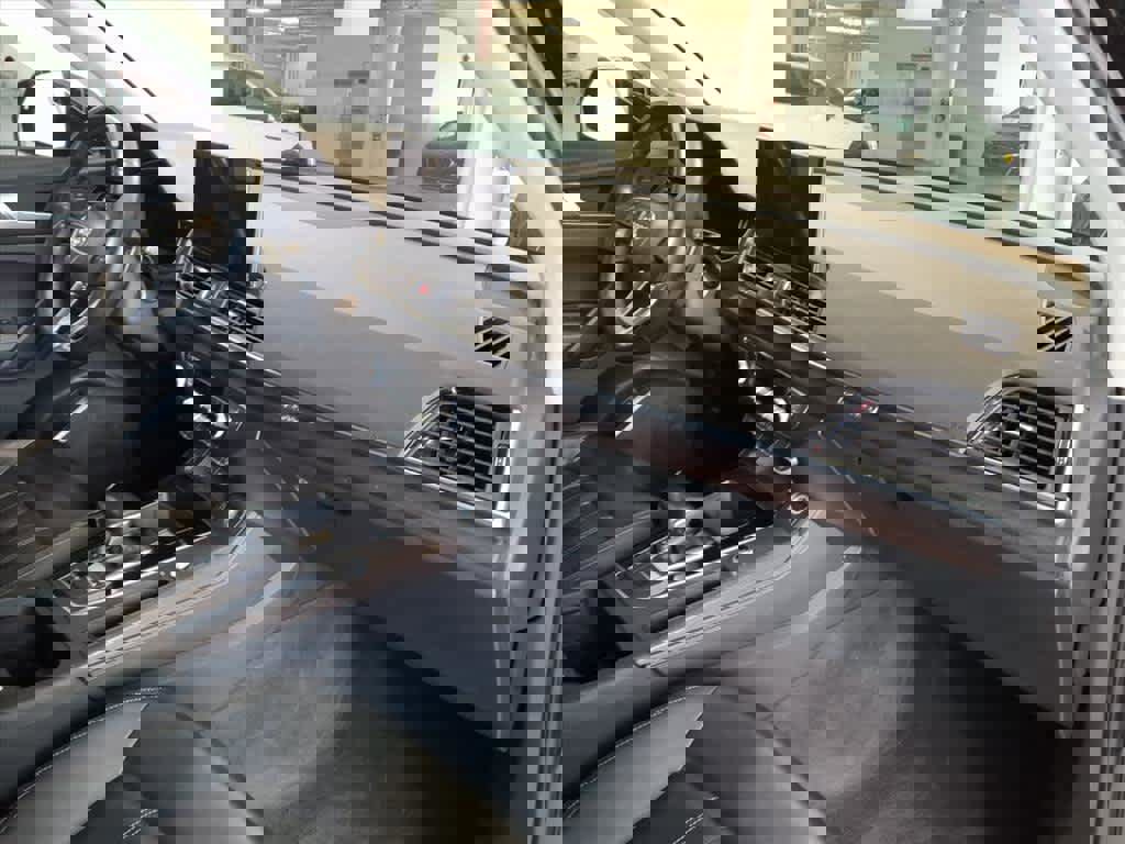 Used 2021 Audi Q5 Premium Plus w/ Premium Plus Package image 22