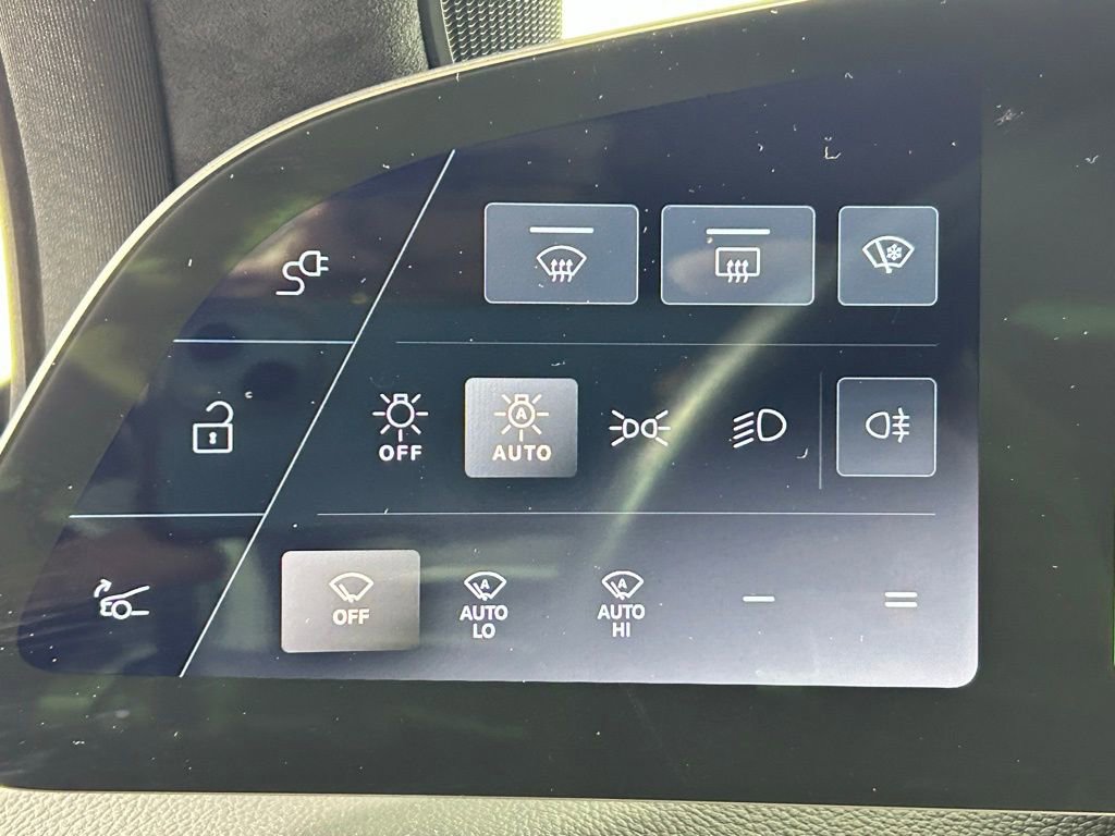 Used 2024 Lucid Air Touring image 27