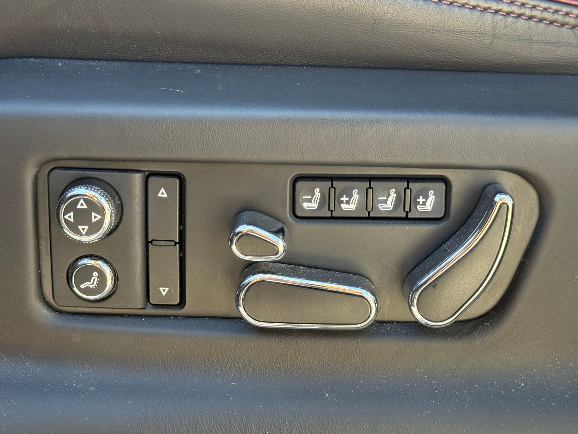 Certified 2021 Bentley Bentayga Speed image 23