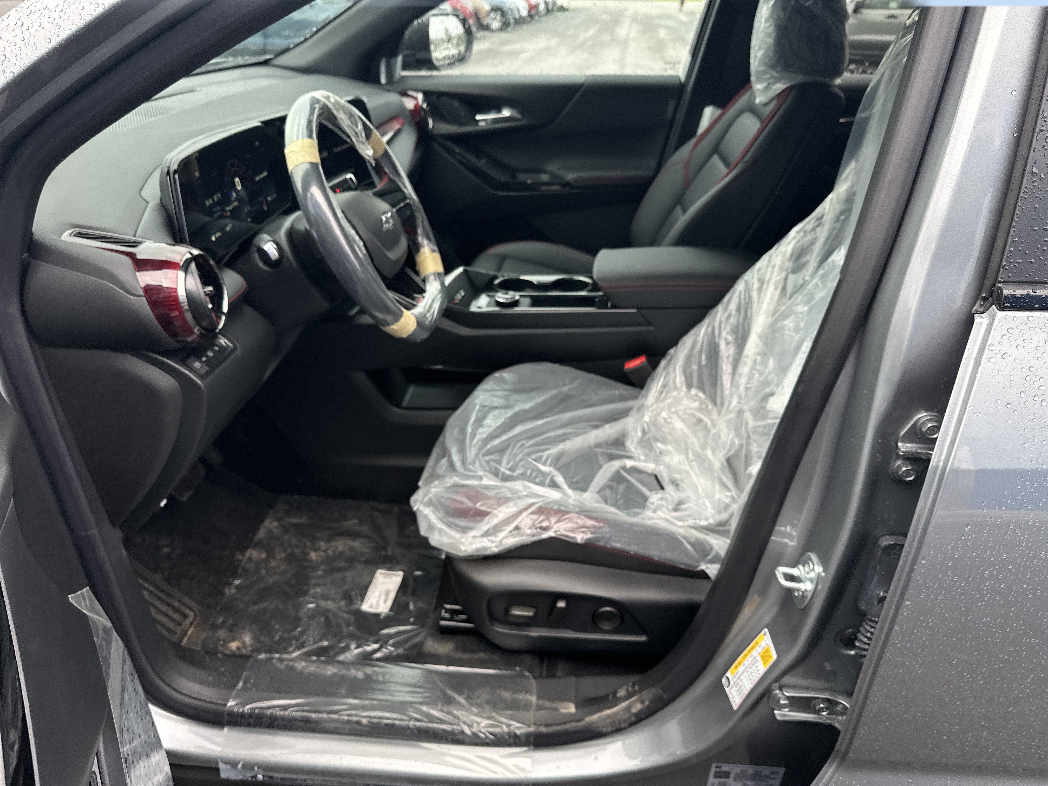 New 2027 Chevrolet Equinox RS w/ Safety and Technology Package AWD/4WD image 9