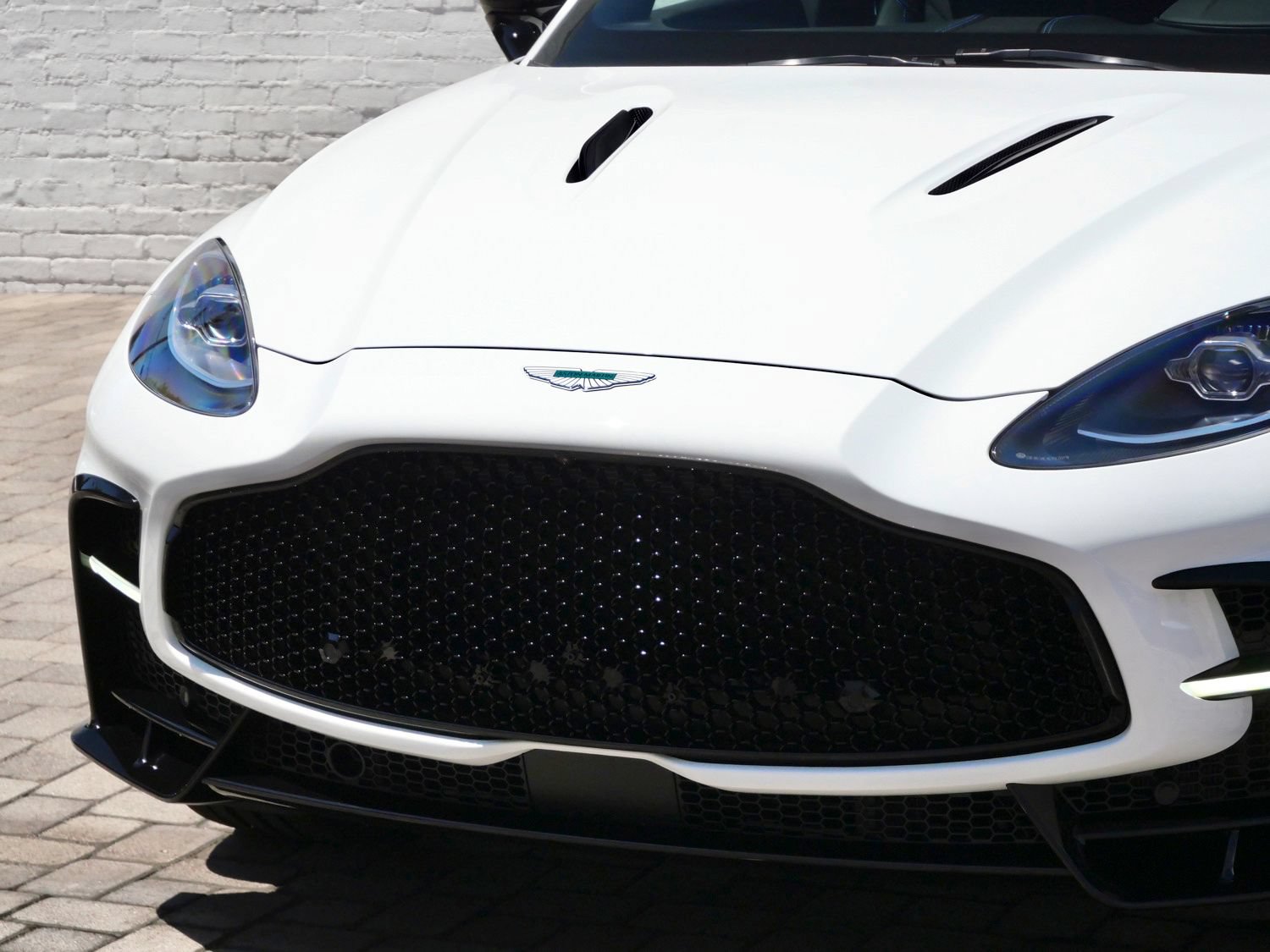 New 2026 Aston Martin DBX S AWD/4WD image 15