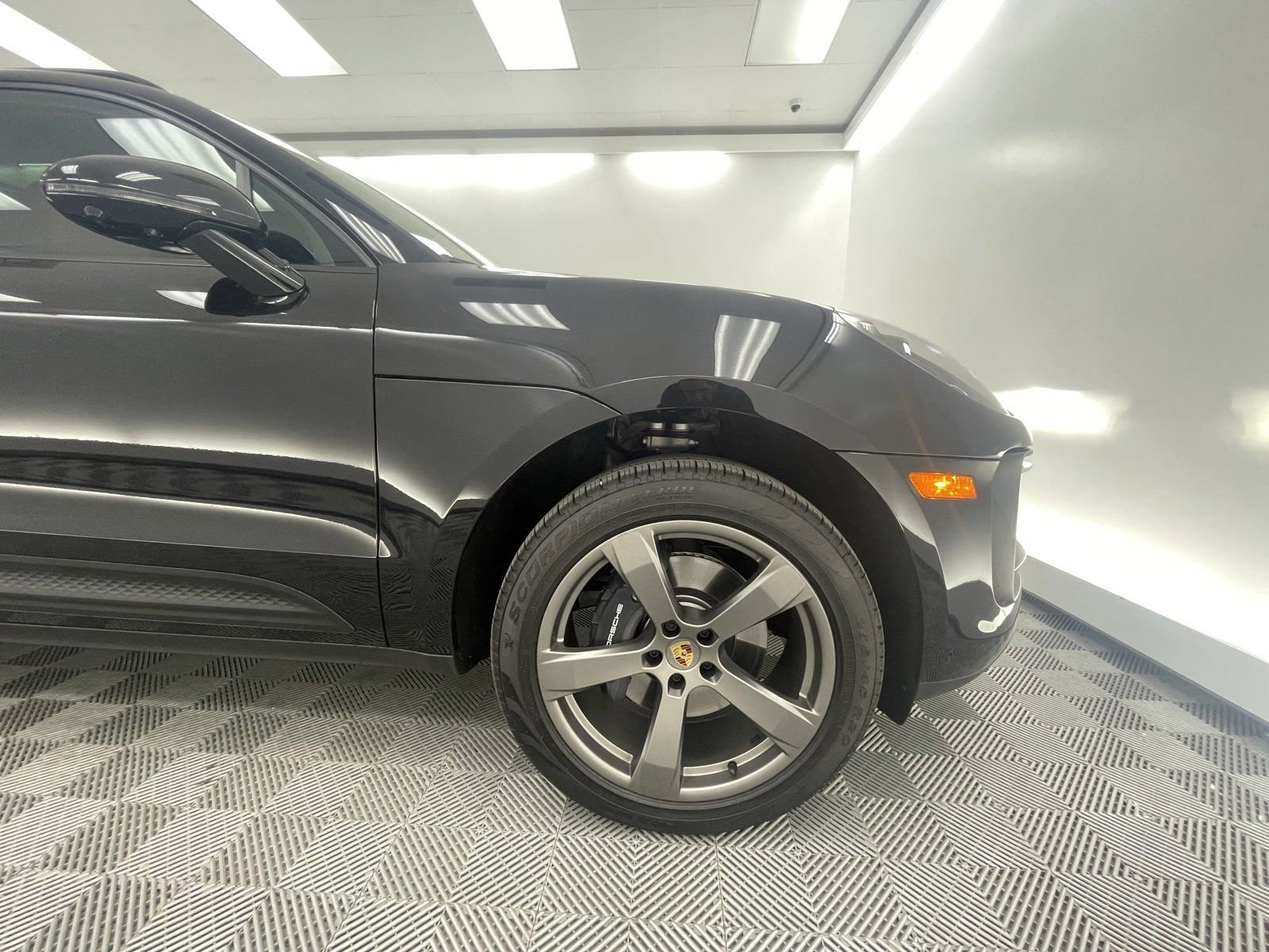 Certified 2026 Porsche Macan Turbo image 23