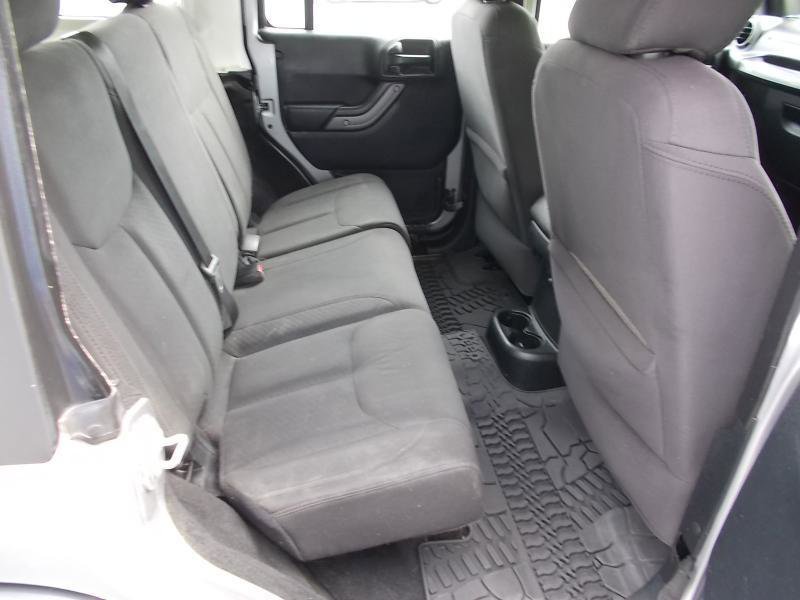 Used 2016 Jeep Wrangler Unlimited Sport AWD/4WD image 23