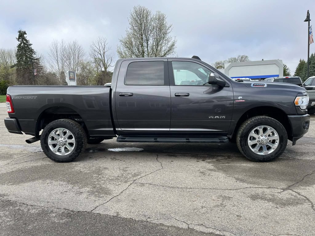 Used 2021 RAM 2500 Big Horn w/ Level 1 Equipment Group AWD/4WD image 5