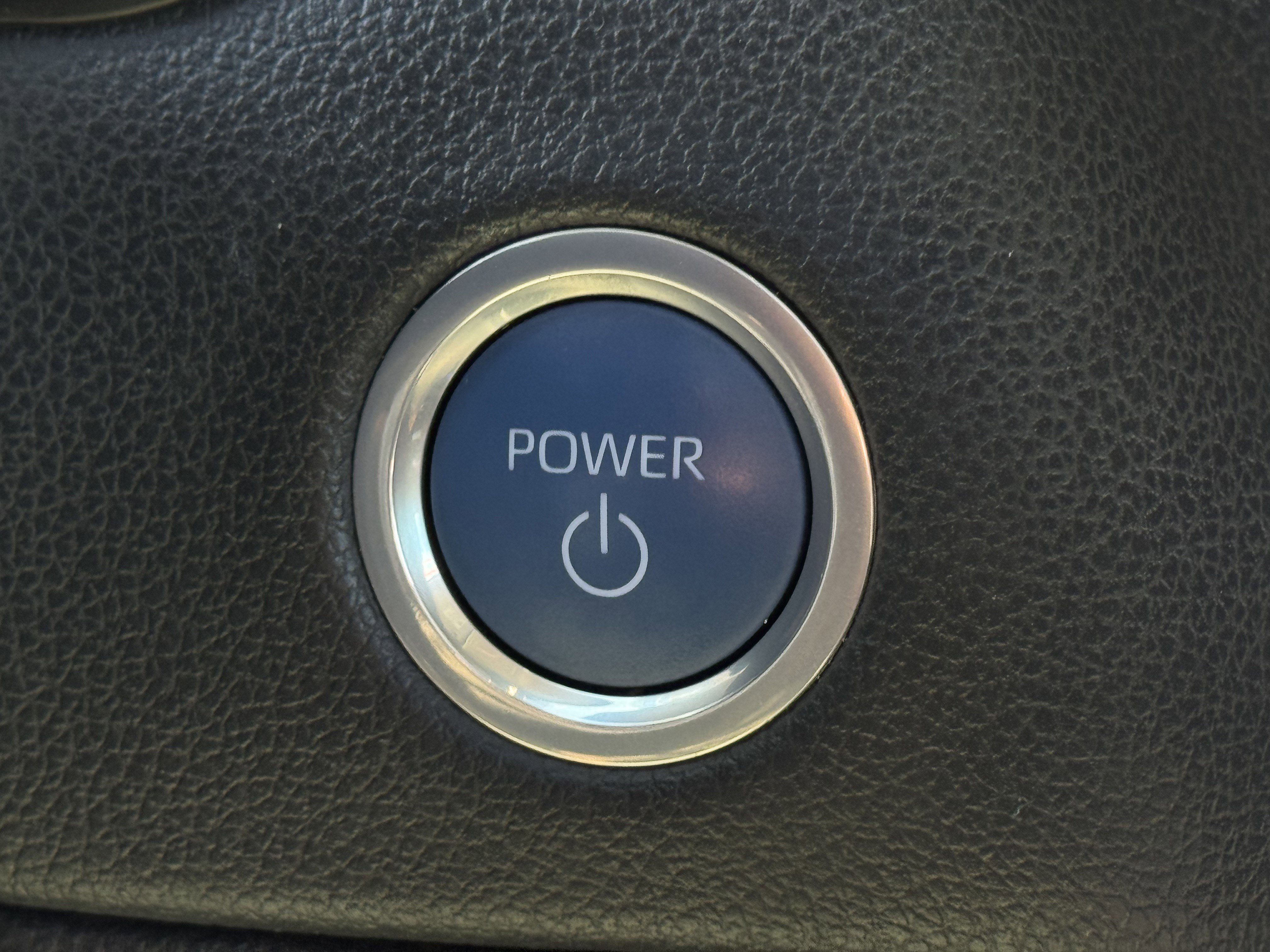 Used 2024 Toyota Tundra Limited image 21