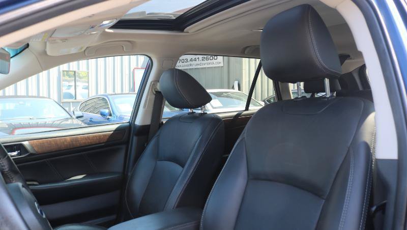 Used 2019 Subaru Outback 2.5i Limited AWD/4WD image 8