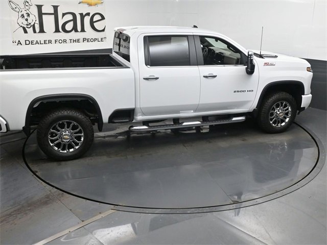 New 2026 Chevrolet Silverado 2500 LT w/ Z71 Chrome Sport Edition image 17