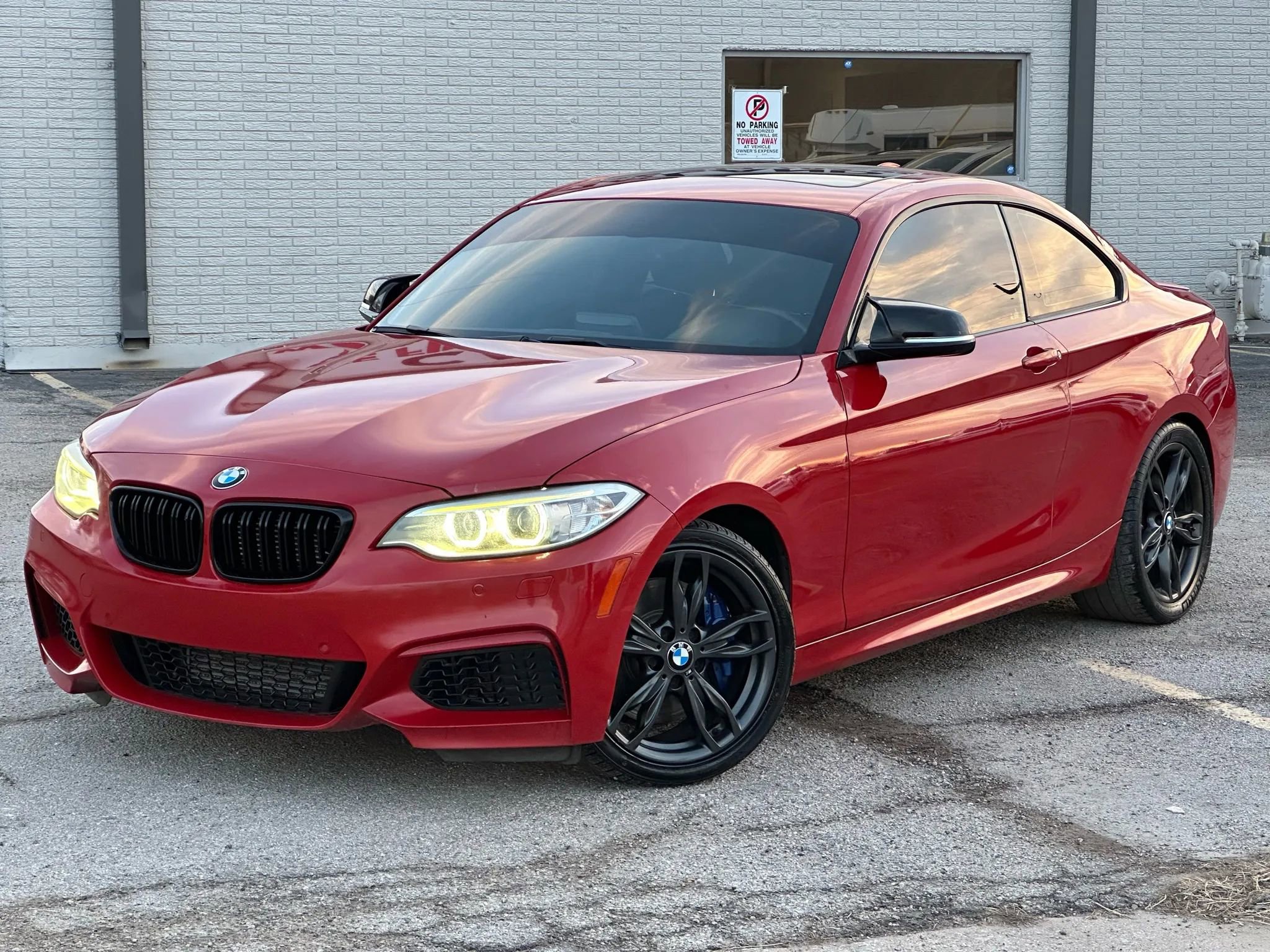 Used 2016 BMW M235i Coupe image 2
