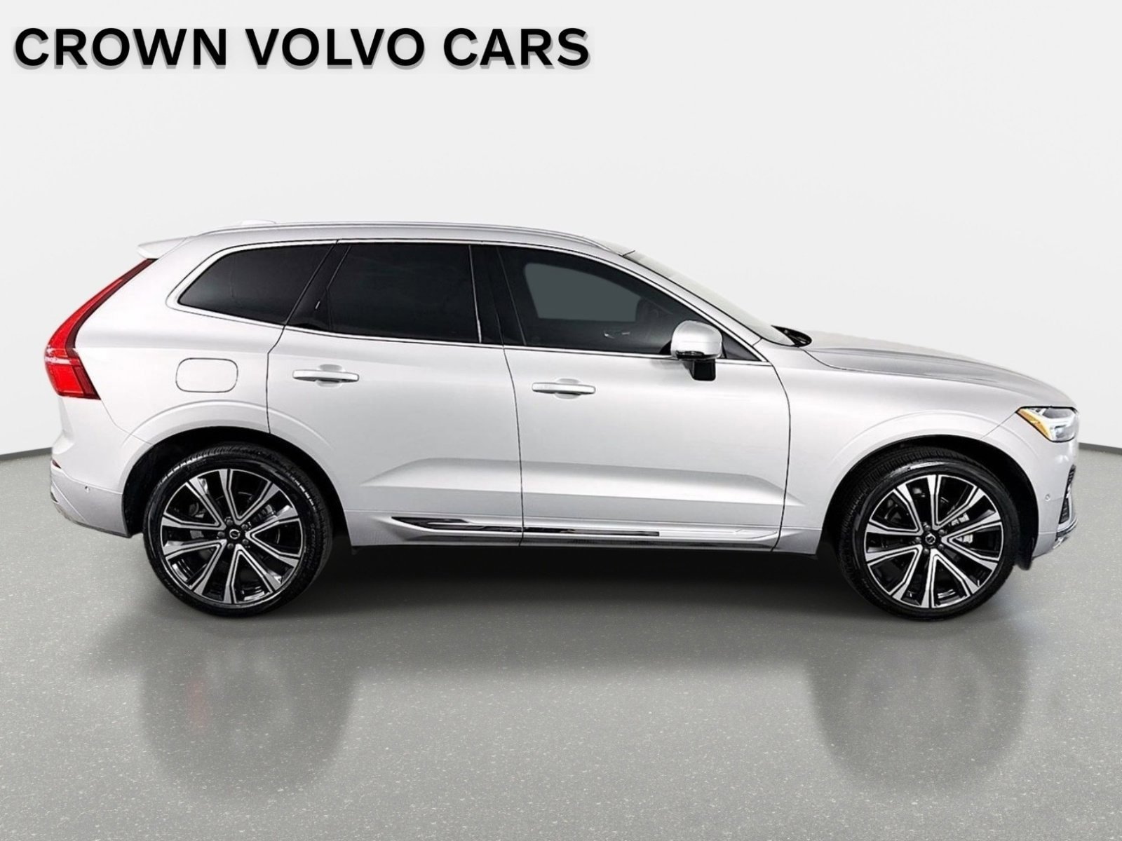 Used 2023 Volvo XC60 B5 Ultimate w/ Climate Package AWD/4WD image 5