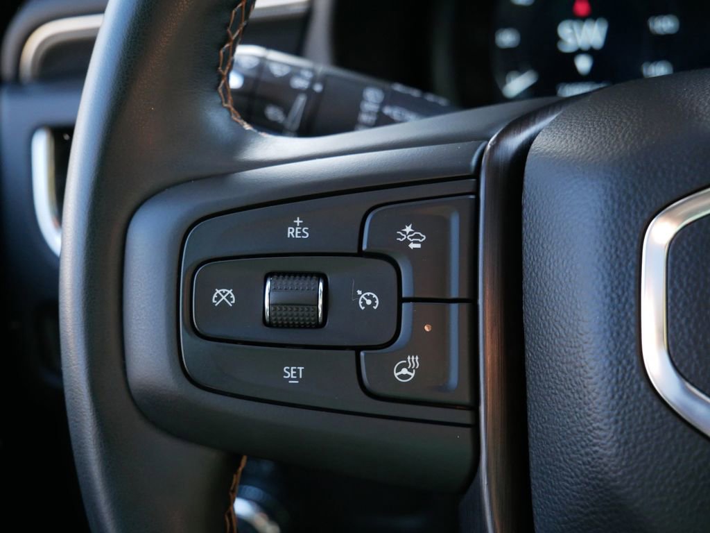 Used 2023 GMC Yukon AT4 w/ AT4 Premium Package AWD/4WD image 20