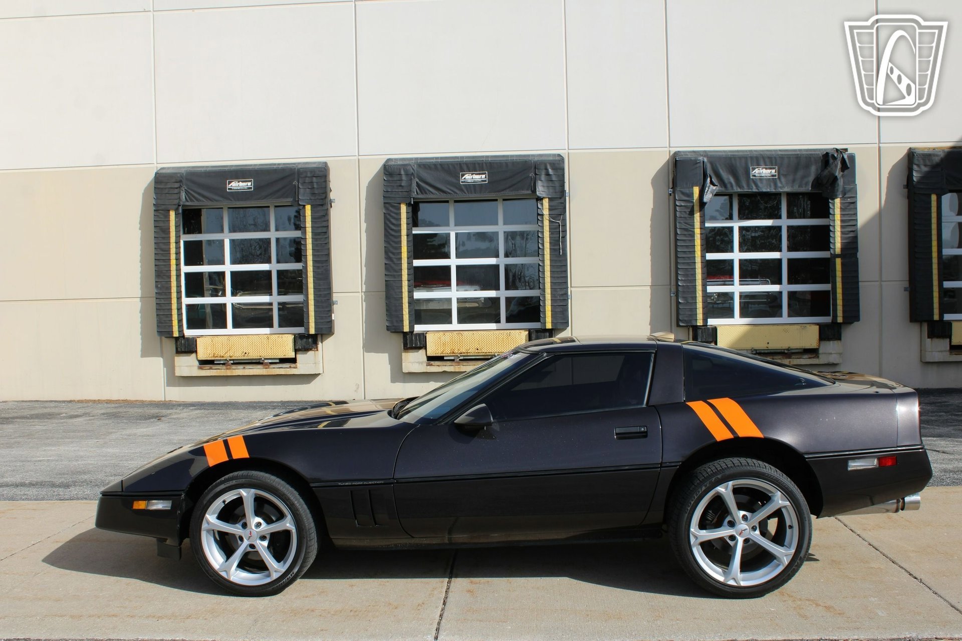 Used 1988 Chevrolet Corvette Coupe image 11
