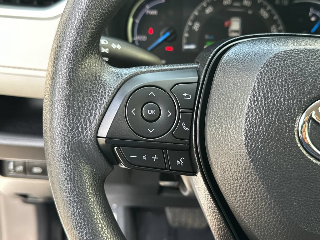 Certified 2025 Toyota RAV4 XLE AWD/4WD image 23