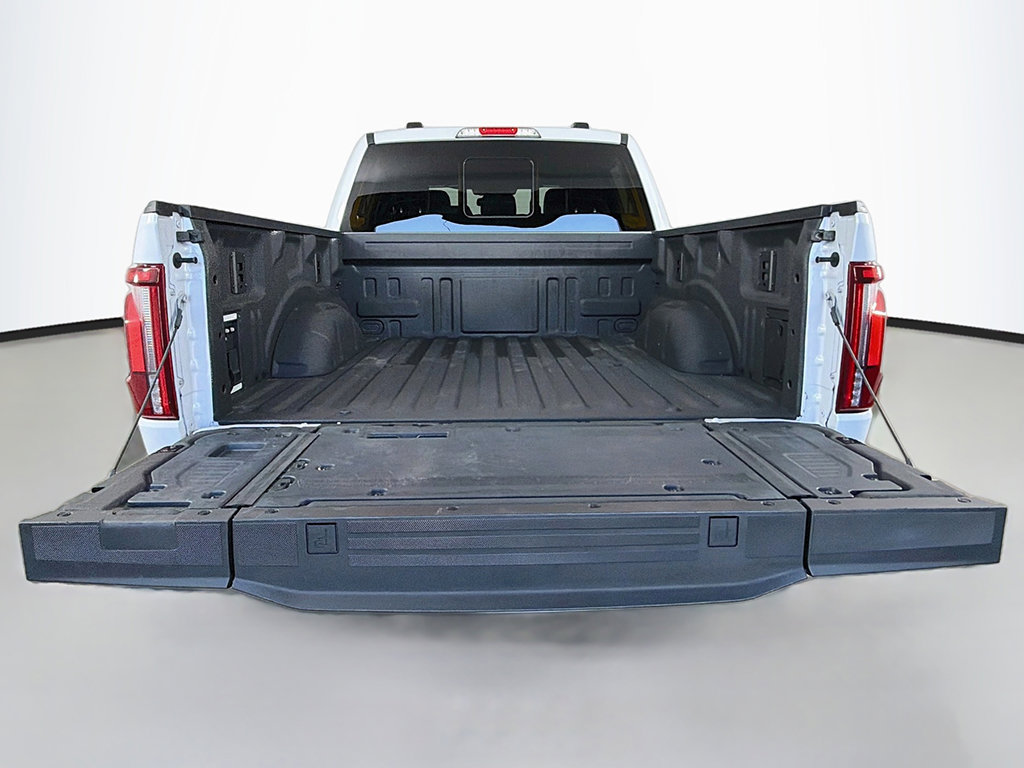 Used 2025 Ford F150 Lariat w/ Equipment Group 501A Mid AWD/4WD image 18