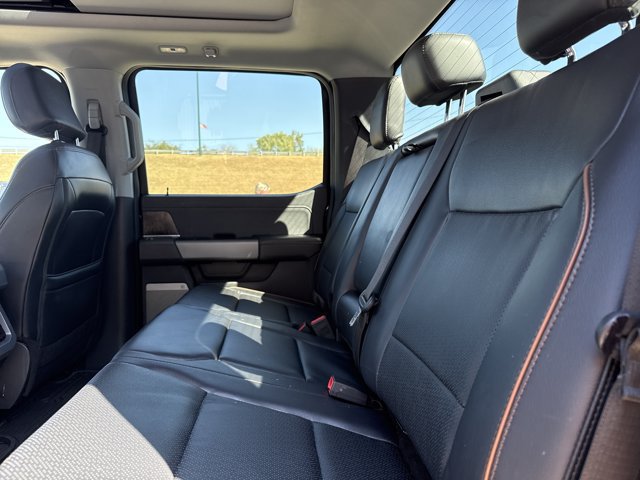 Used 2025 Ford F250 Lariat w/ Black Appearance Package AWD/4WD image 6