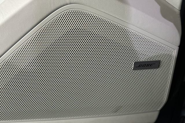 Used 2020 Porsche Cayenne S image 22