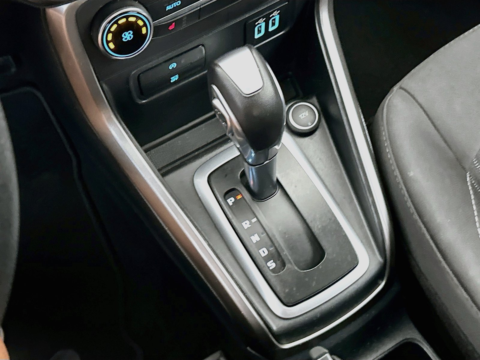 Used 2021 Ford EcoSport SE FWD image 16