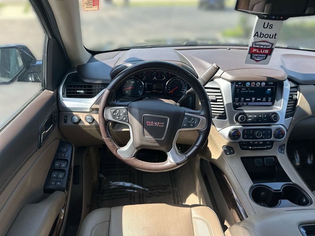 Used 2020 GMC Yukon SLT w/ Premium Edition AWD/4WD image 11