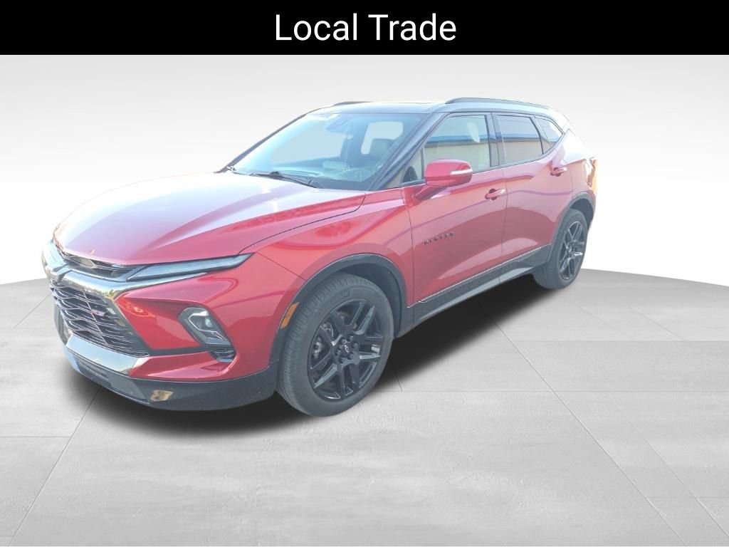 Used 2023 Chevrolet Blazer RS w/ Driver Confidence II Package AWD/4WD image 9