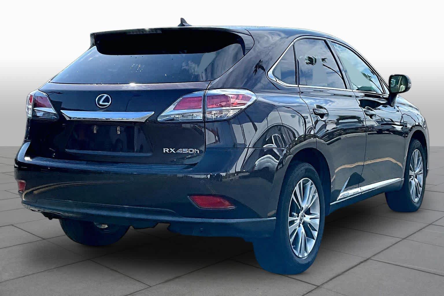 Used 2013 Lexus RX 450h FWD w/ Navigation Pkg image 12
