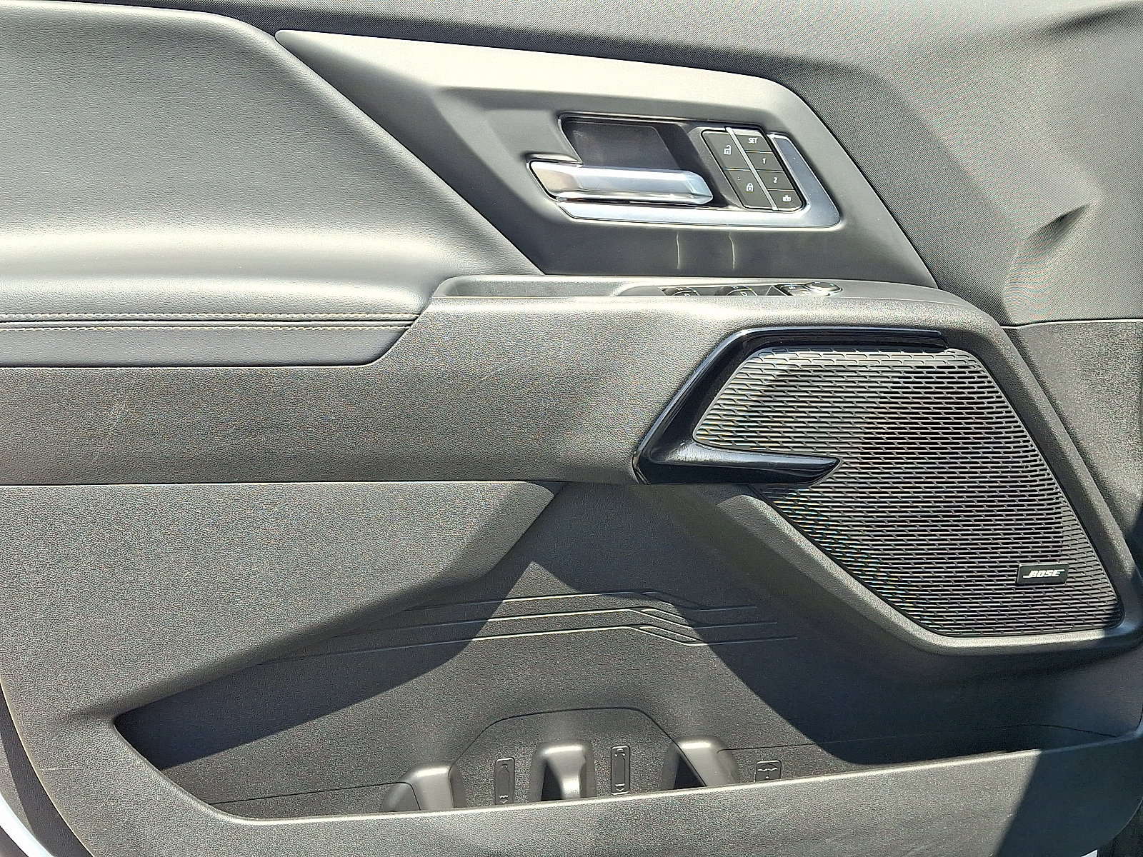 Certified 2026 Chevrolet Silverado EV LT AWD/4WD image 13