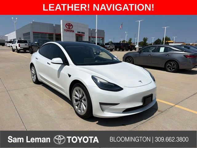 Used 2021 Tesla Model 3 Standard Range Plus RWD image 1