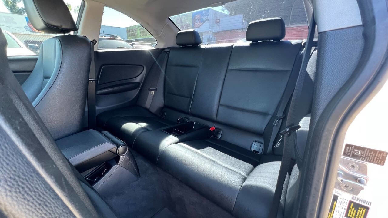 Used 2010 BMW 128i 128i 2dr Coupe SULEV image 17