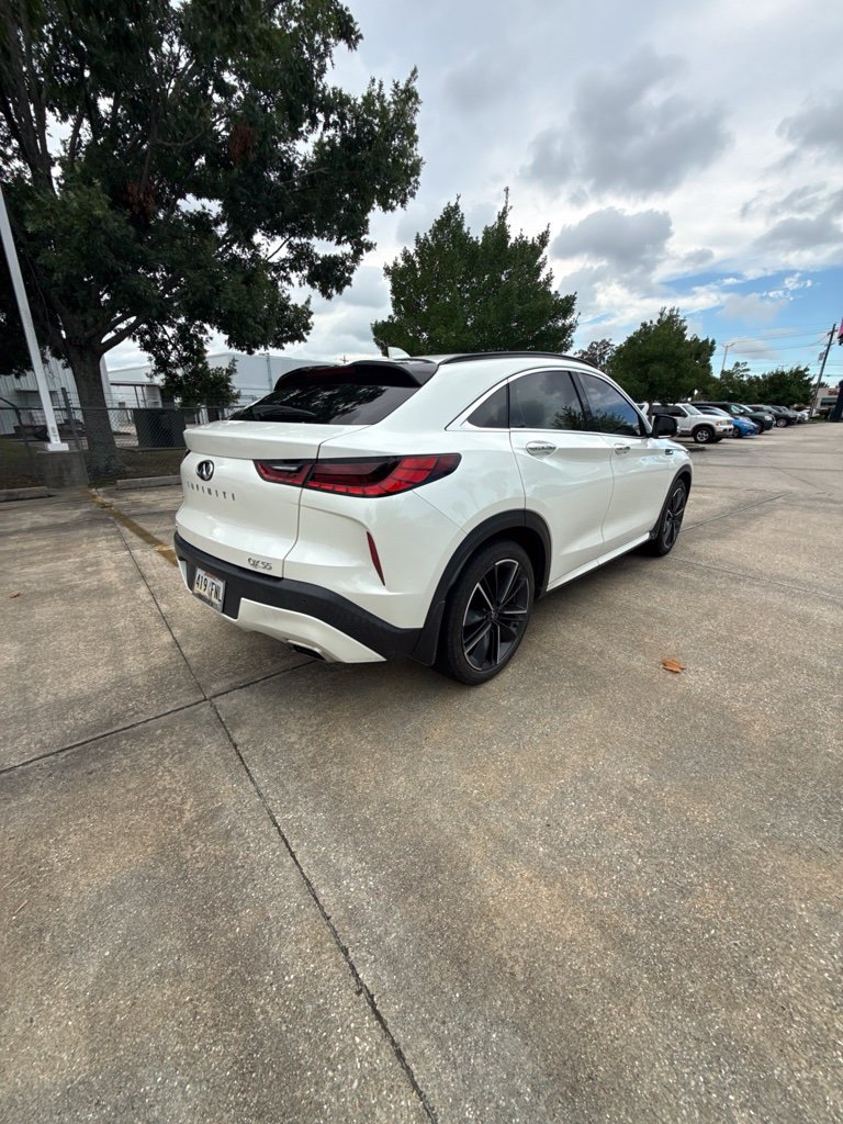 Used 2023 INFINITI QX55 Essential AWD/4WD image 4