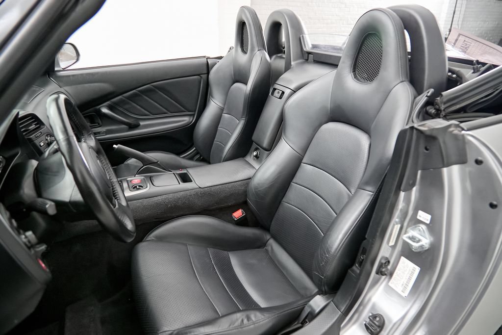 Used 2000 Honda S2000 image 34