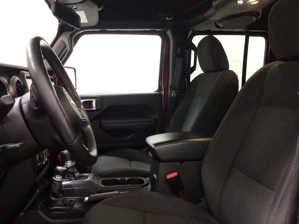 Used 2022 Jeep Gladiator Sport AWD/4WD image 10