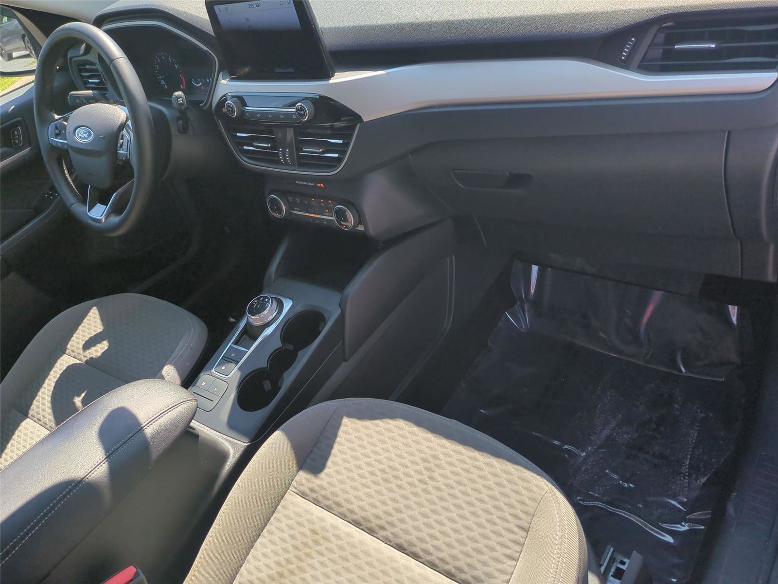 Used 2022 Ford Escape SE w/ Convenience Package image 18